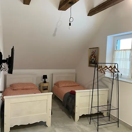 Nad Potokiem Bauernhof Wapienne